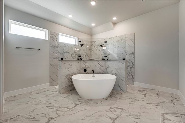 4021 Lagos Drive, Midlothian, TX 76065