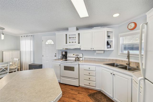 34504 ROSE DRIVE N, Pinellas Park, FL 33781