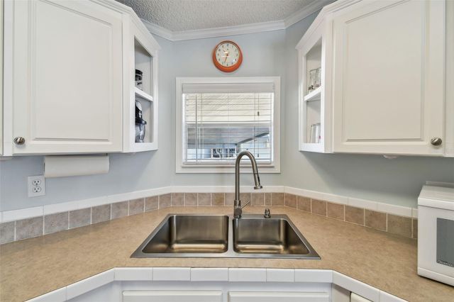 34504 ROSE DRIVE N, Pinellas Park, FL 33781