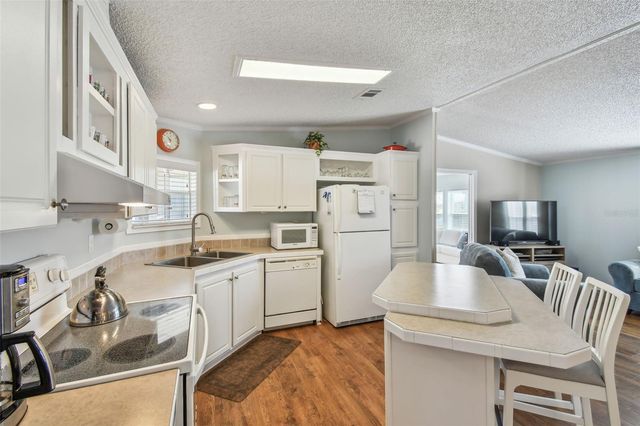 34504 ROSE DRIVE N, Pinellas Park, FL 33781