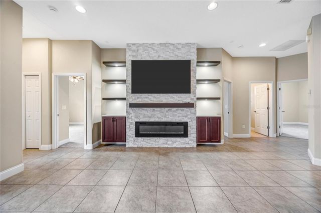 27438 SORA BOULEVARD, Wesley Chapel, FL 33544