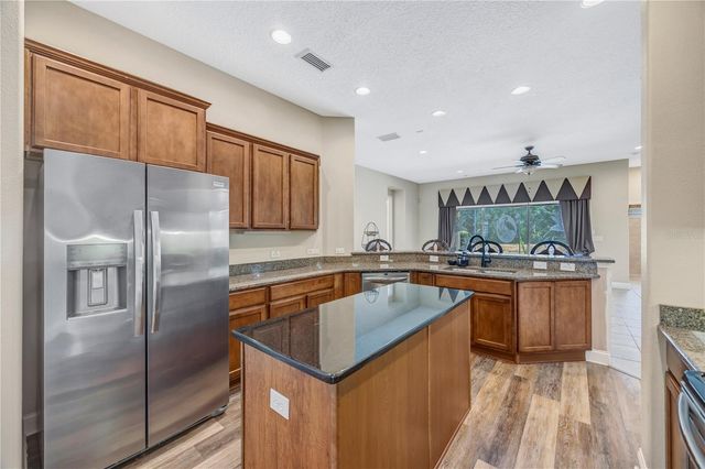 27438 SORA BOULEVARD, Wesley Chapel, FL 33544