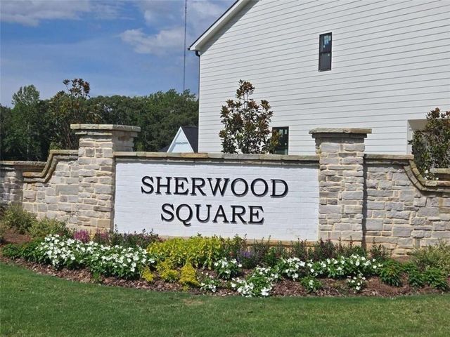 7496 Clover Lane, Flowery Branch, GA 30542