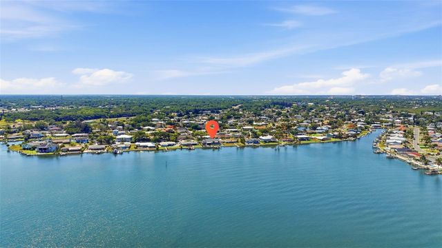 5207 BAY STATE ROAD, Palmetto, FL 34221