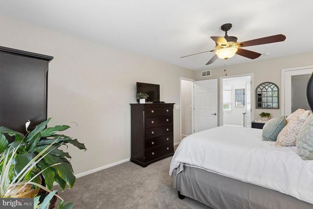 23 FABROW DR, Titusville, NJ 08560