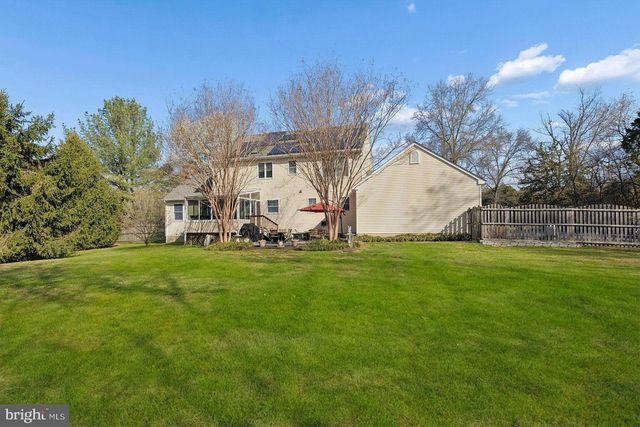 23 FABROW DR, Titusville, NJ 08560