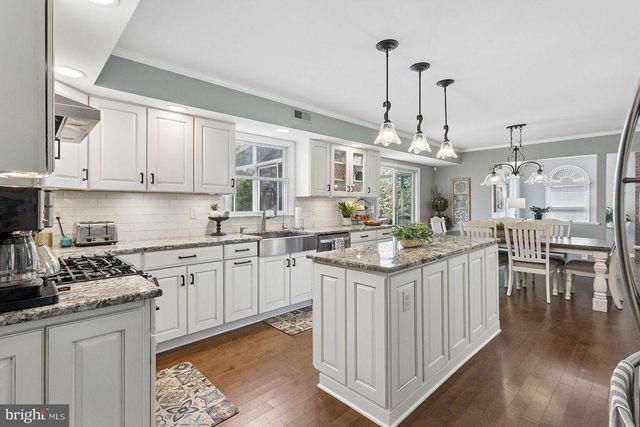 23 FABROW DR, Titusville, NJ 08560