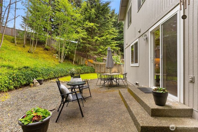 20132 SE 258th Place, Covington, WA 98042