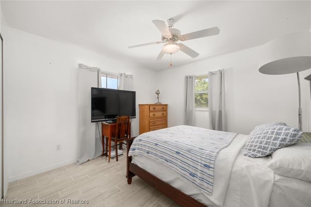 421 Buchanan Avenue NE, Lake Placid, FL 33852