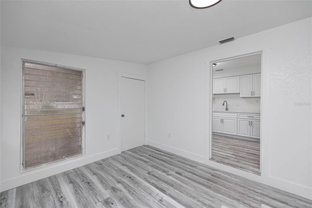 418 39TH AVENUE N, St Petersburg, FL 33703