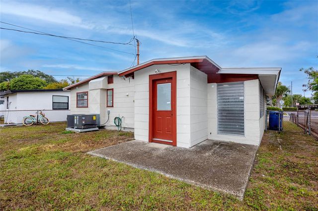 418 39TH AVENUE N, St Petersburg, FL 33703