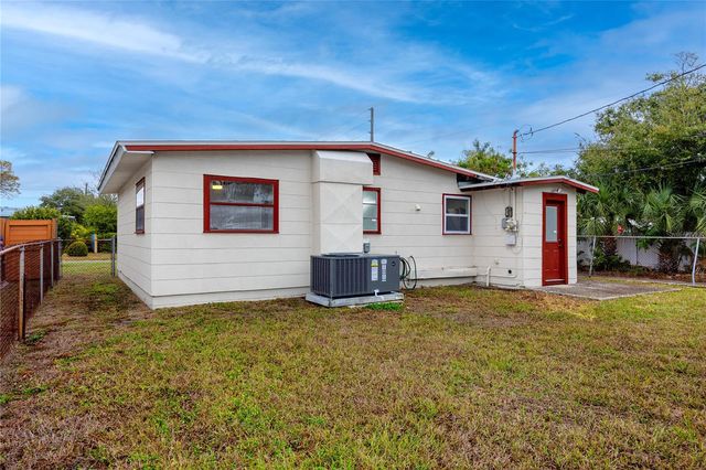 418 39TH AVENUE N, St Petersburg, FL 33703