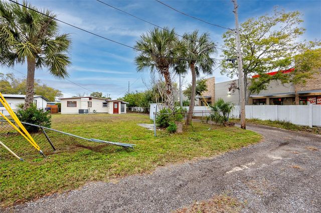 418 39TH AVENUE N, St Petersburg, FL 33703