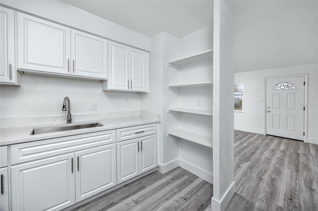 418 39TH AVENUE N, St Petersburg, FL 33703