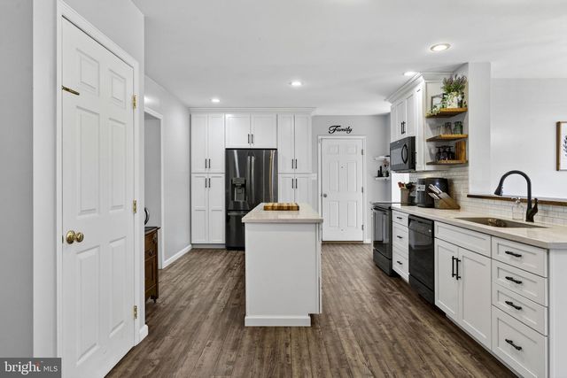 775 WILD ROSE LN, Harpers Ferry, WV 25425