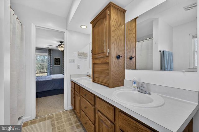 775 WILD ROSE LN, Harpers Ferry, WV 25425