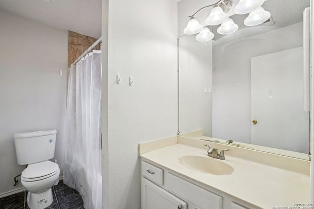 6222 Candleview, San Antonio, TX 78244