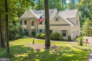 14 MOURAR DR, Spring City, PA 19475