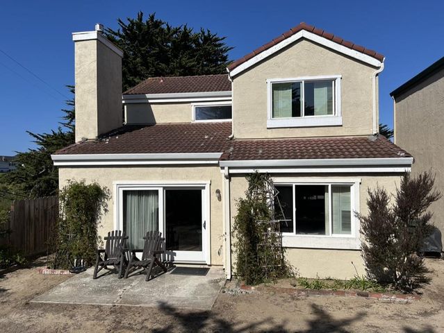 3242 Coral Way, Marina, CA 93933