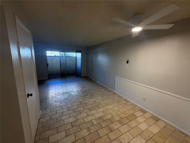 1725 Toomey RD 109, Austin, TX 78704