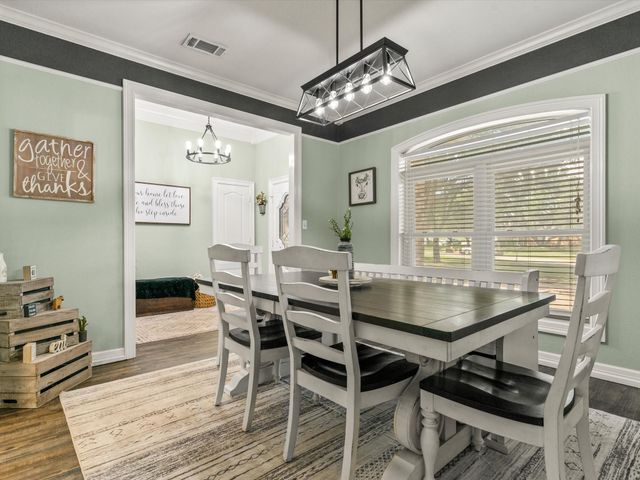 102 Kings Place, Joshua, TX 76058
