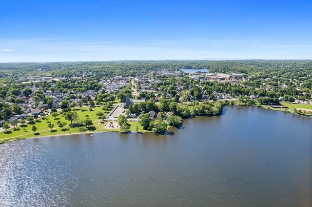 317 Main Street 7, Wakefield, MA 01880