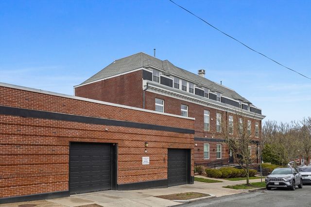 317 Main Street 7, Wakefield, MA 01880