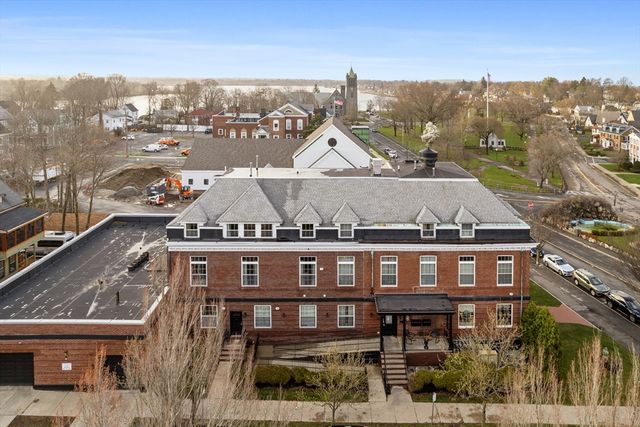 317 Main Street 7, Wakefield, MA 01880
