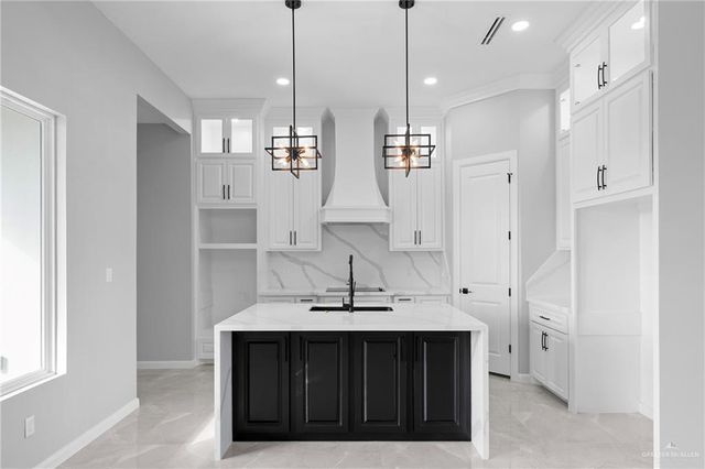 8035 N 48th, Mcallen, TX 78504