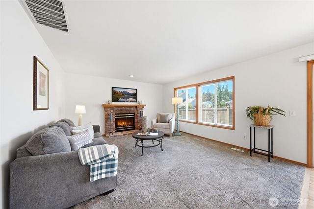 18016 27th Drive SE, Bothell, WA 98012