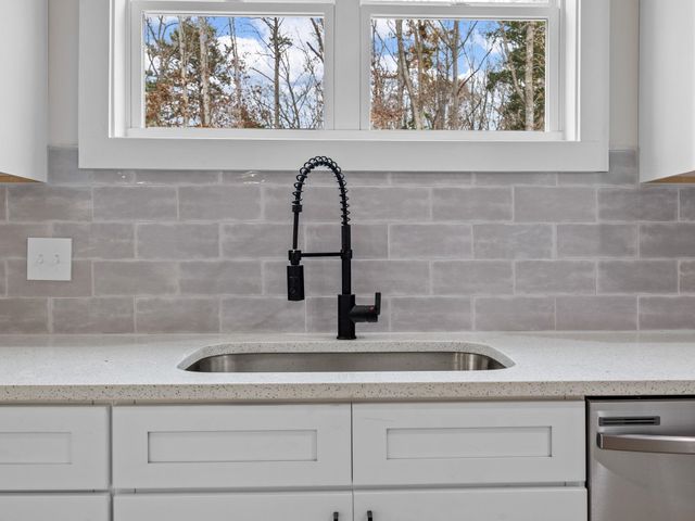 350 W River Grove Circle, Roebuck, SC 29376