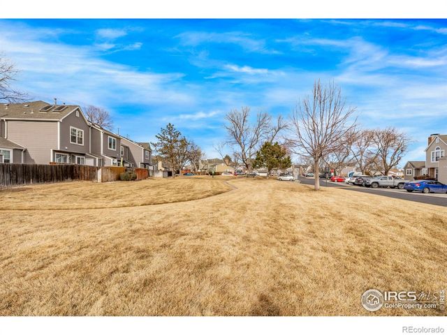 4210 E 94th Avenue F, Thornton, CO 80229