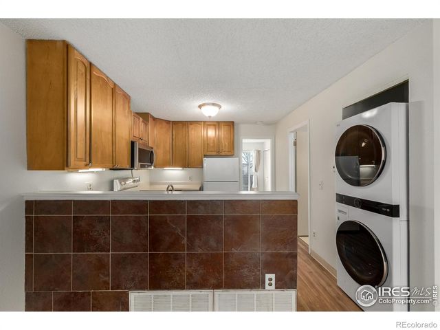 4210 E 94th Avenue F, Thornton, CO 80229