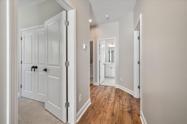 127 Hawthorne Landing Drive, Goose Creek, SC 29445
