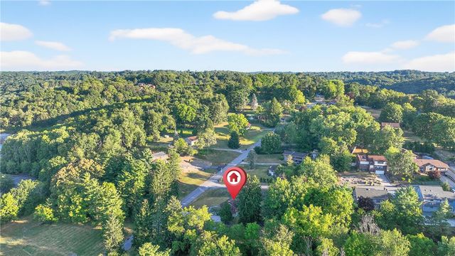 9860 Neuhart Blvd, Mccandless, PA 15090