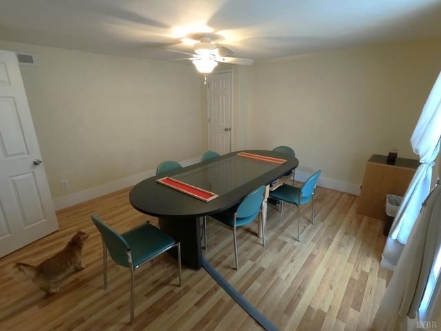 932 Bedford RD, Vinton, VA 24179