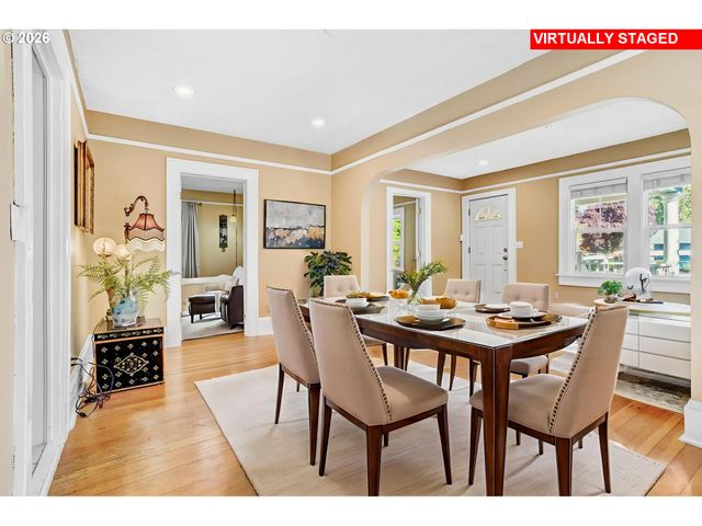 9842 Se HAROLD St, Portland, OR 97266