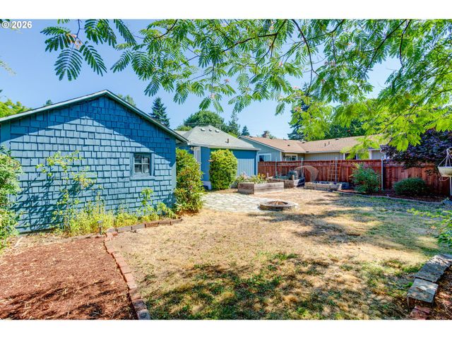 9842 Se HAROLD St, Portland, OR 97266