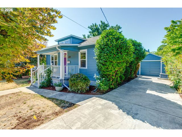 9842 Se HAROLD St, Portland, OR 97266