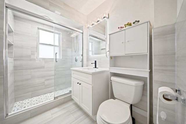 19 Princeton Ave, Weymouth, MA 02191