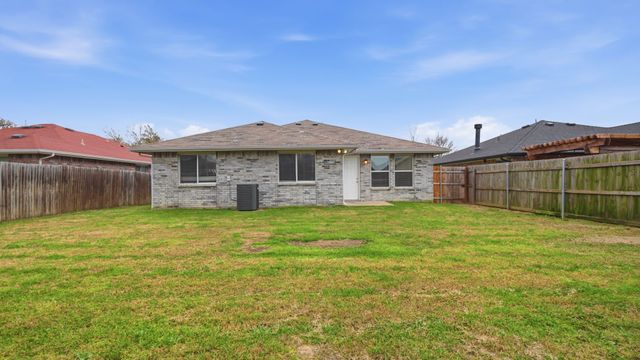 1607 Tampa Bay Drive, Dallas, TX 75217