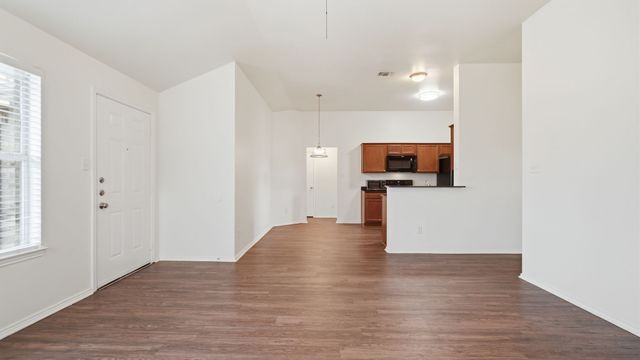 1607 Tampa Bay Drive, Dallas, TX 75217