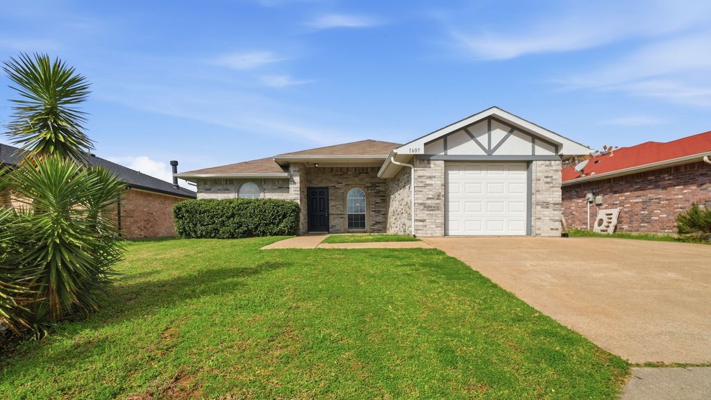 1607 Tampa Bay Drive, Dallas, TX 75217