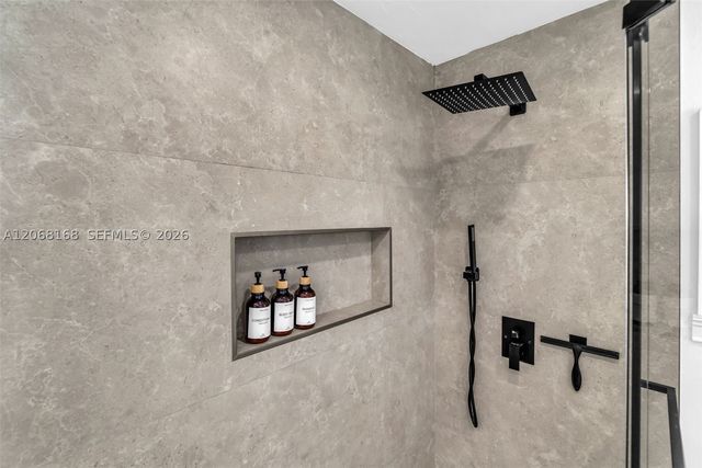 1524 NE 14th Ter, Fort Lauderdale, FL 33304
