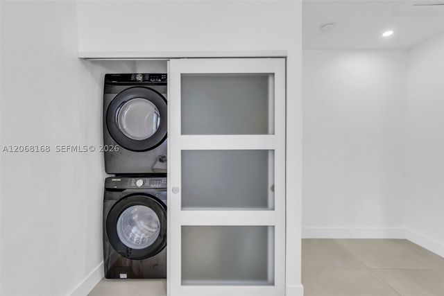 1524 NE 14th Ter, Fort Lauderdale, FL 33304