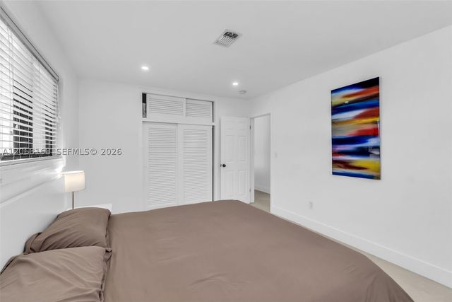 1524 NE 14th Ter, Fort Lauderdale, FL 33304