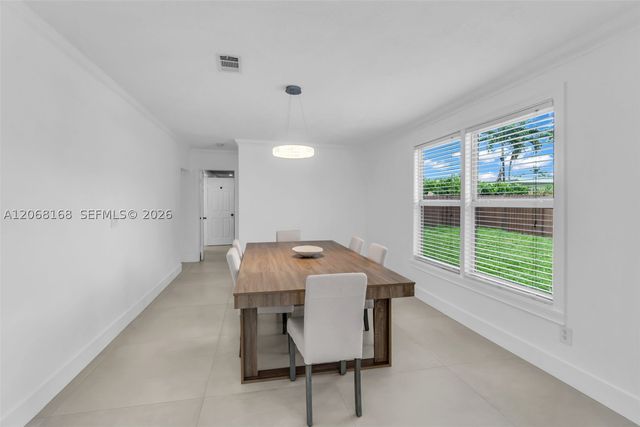 1524 NE 14th Ter, Fort Lauderdale, FL 33304