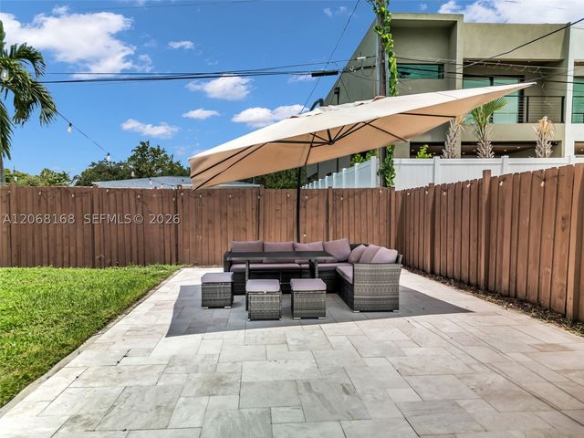 1524 NE 14th Ter, Fort Lauderdale, FL 33304