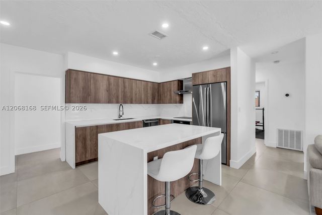 1524 NE 14th Ter, Fort Lauderdale, FL 33304