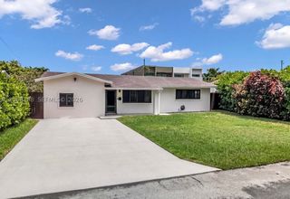 1524 NE 14th Ter, Fort Lauderdale, FL 33304